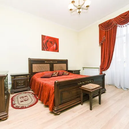 Apartment On Independence Square Kyiv Exterior photo