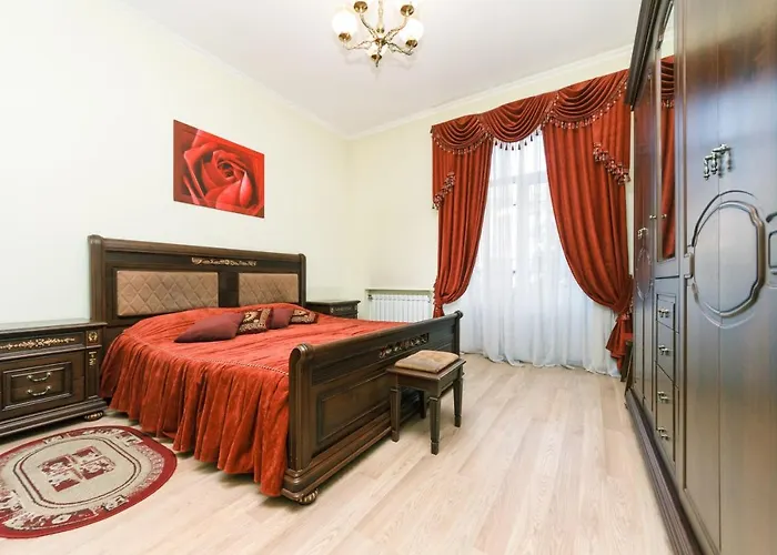 Apartment On Independence Square