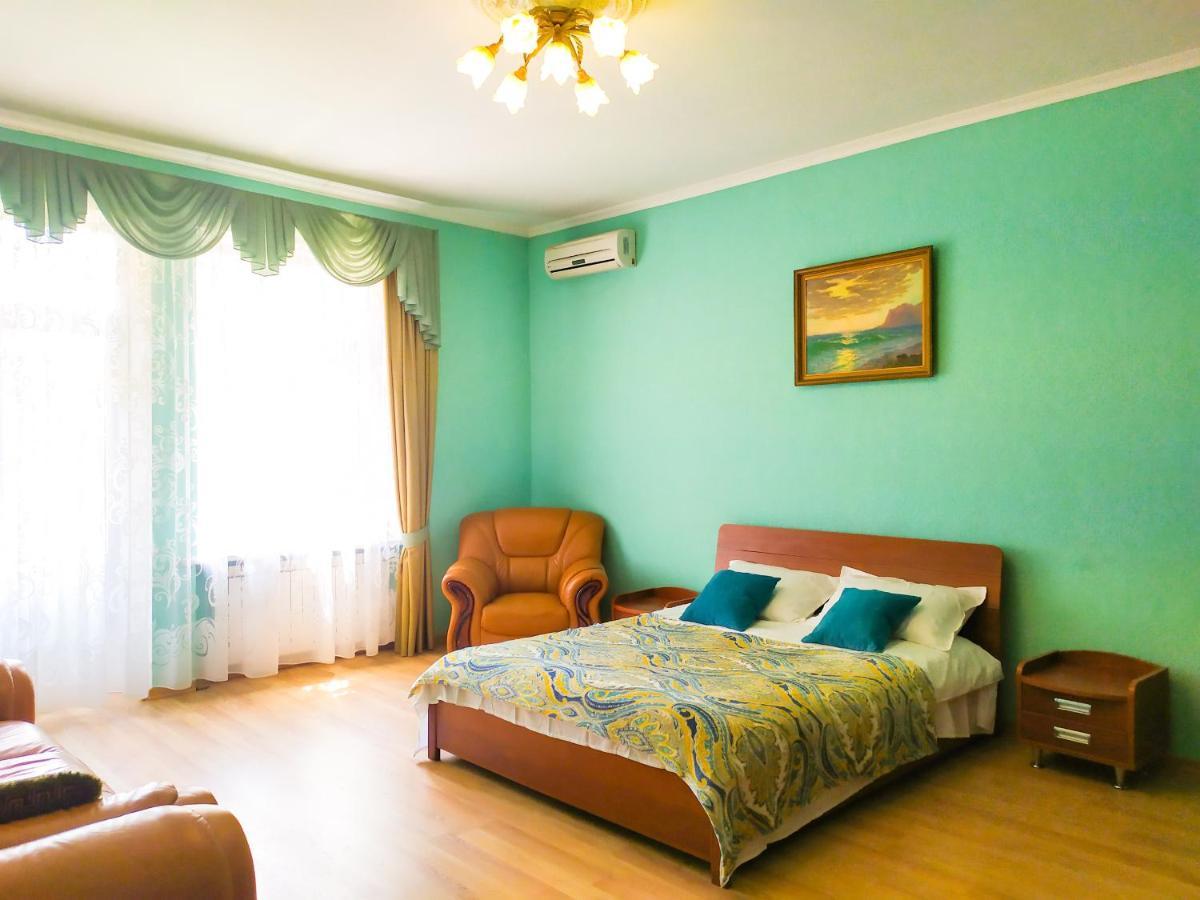 On Independence Square Apartment