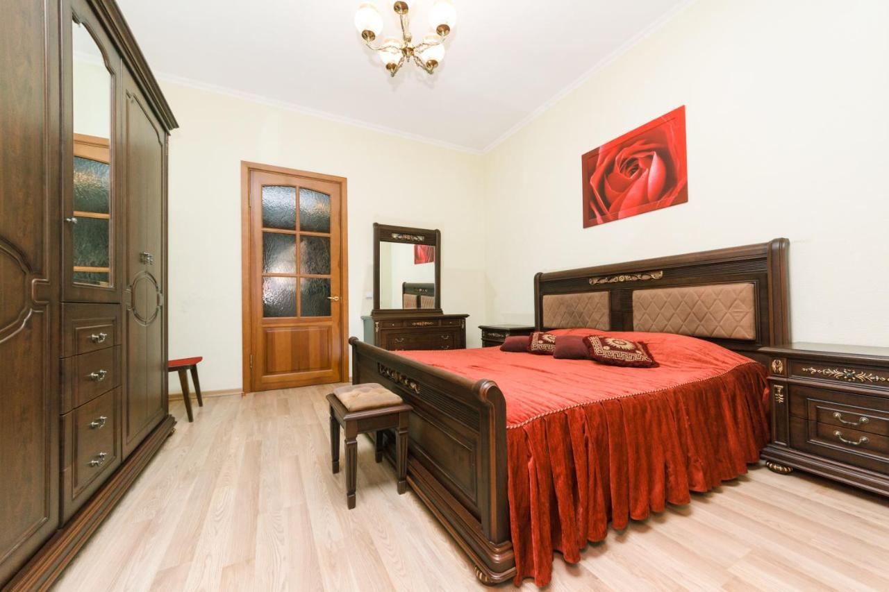 Apartment On Independence Square Kyiv